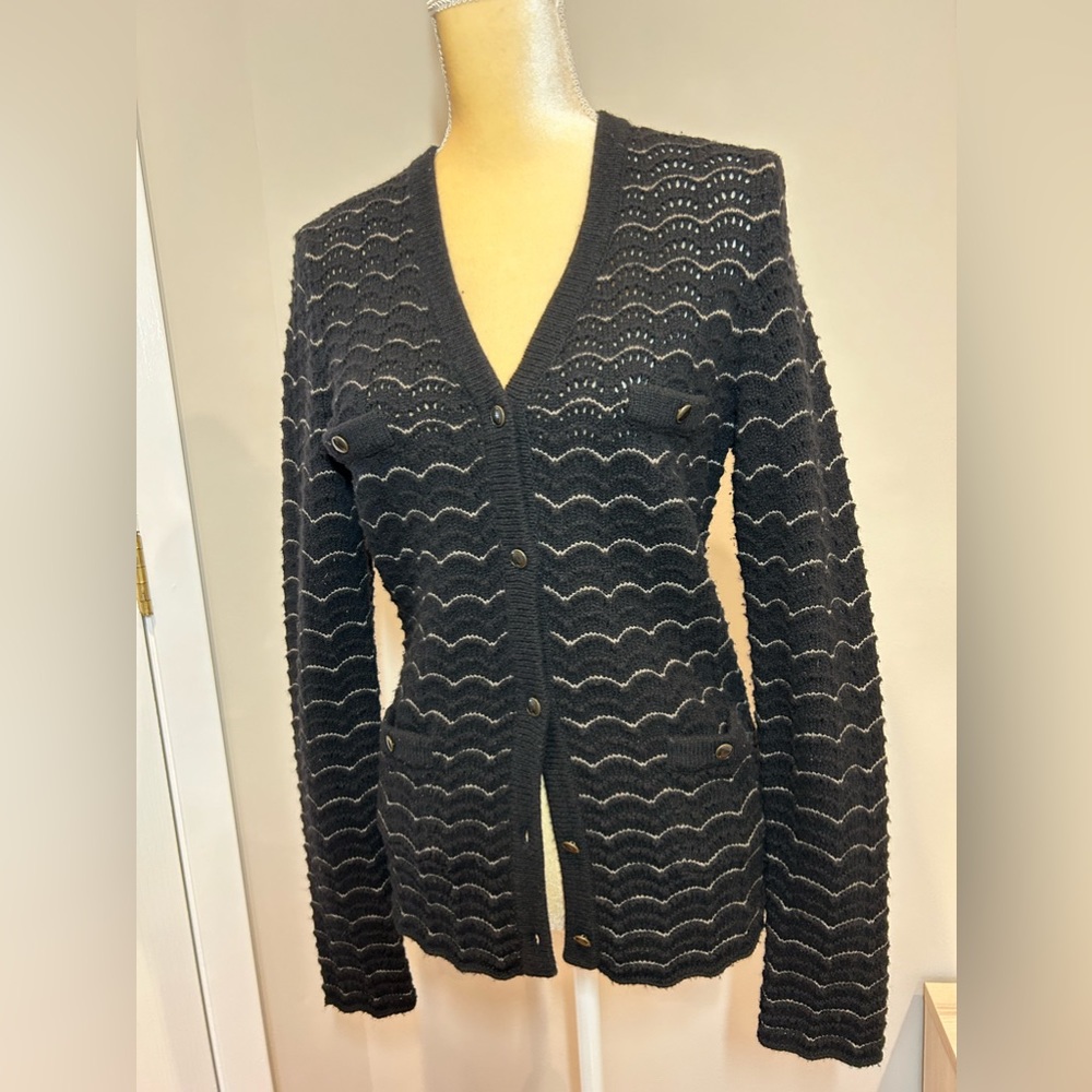 cashmere cardigan size M fit Saks Fifth Avenue